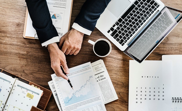 how to value a business