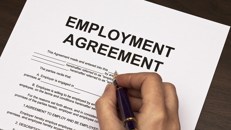 Can You Get a Mortgage If You’re on a Fixed Term Contract?